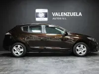 Usado Renault Mégane III Business 95 CV (69 kW) 2014 Marrón Berlina