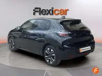 Usado Peugeot 208 Allure 101 CV (74 kW) 2025 Negro Utilitario