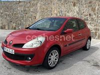 Usado Renault Clio II Exception 85 CV (62 kW) 2008 Rojo Berlina