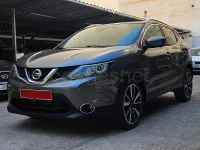 Usado Nissan Qashqai Tekna 130 CV (95 kW) 2014 Gris / plata SUV