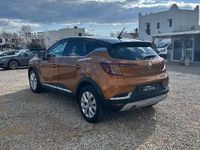 Usado Renault Captur Zen 101 CV (74 kW) 2021 Naranja SUV