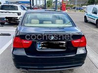 Käytetty BMW 318 143 HP (105 kW) 2011 Musta Sedan