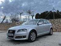 Usado Audi A3 Ambition 105 CV (77 kW) 2010 Gris / plata Utilitario