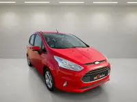 Usado Ford B-MAX Trend 101 CV (74 kW) 2015 Rojo Monovolumen