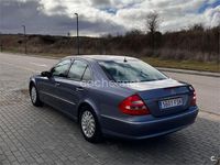 Usado Mercedes E320 Elegance 224 CV (164 kW) 2005 Azul Berlina