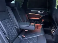 Usado Audi RS6 600 CV (441 kW) 2022 Verde Familiar