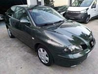 Usado Seat Ibiza Stella 101 HP (74 kW) 2002 Verde Citadino