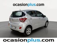 Usado Hyundai i10 67 CV (49 kW) 2015 Plateado Utilitario