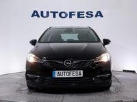 Usado Opel Astra 122 CV (89 kW) 2019 Negro Familiar
