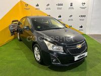 Usado Chevrolet Cruze LT 163 CV (119 kW) 2013 Negro Berlina