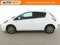 Usado Toyota Yaris Active 101 CV (74 kW) 2018 Blanco Utilitario