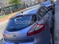 Usado Renault Mégane 105 CV (77 kW) 2010 Azul Berlina
