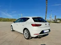Usado Seat Leon FR 190 CV (139 kW) 2018 Blanco Berlina