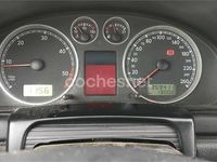 Usado VW Passat Edition 130 CV (95 kW) 2002 Gris / plata Familiar