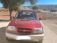 Usado Suzuki Grand Vitara 110 CV (80 kW) 2002 Granate SUV