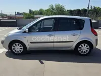 Usado Renault Scenic E-Tech Dynamique 130 CV (95 kW) 2007 Gris / plata Monovolumen