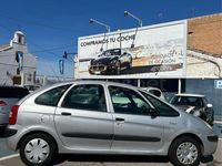Usado Citroën Xsara Picasso Exclusive 92 CV (67 kW) 2007 Gris / plata Monovolumen