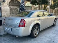 Usado Chrysler 300C 253 CV (186 kW) 2007 Gris / plata Berlina