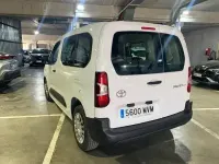 Usado Toyota Proace Verso City 100 CV (73 kW) 2024 Blanco Familiar
