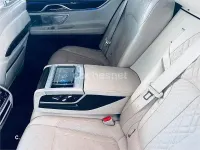 Usado BMW 730 265 CV (194 kW) 2018 Gris / plata Berlina
