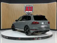 Usado VW Touareg 262 CV (192 kW) 2017 Gris / plata SUV