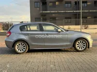 Usado BMW 118 129 CV (94 kW) 2006 Gris / plata Utilitario