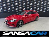 Usado Mercedes CLA200 Shooting Brake Urban 156 CV (114 kW) 2016 Rojo Familiar