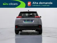 Usado Peugeot 2008 Allure 136 CV (100 kW) 2025 Plateado SUV