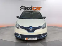 Usado Renault Captur Zen 120 CV (88 kW) 2017 Beige SUV