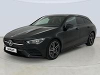 Usado Mercedes CLA200 150 CV (110 kW) 2022 Negro Familiar