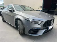 Usado Mercedes A45 AMG 421 CV (309 kW) 2022 Gris / plata Utilitario