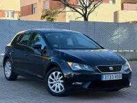 Usado Seat Leon Reference 105 CV (77 kW) 2015 Negro Berlina