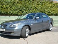 Usado BMW 520 Sport Line 163 CV (119 kW) 2008 Gris / plata Berlina