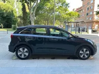 Usado Kia Niro 141 CV (103 kW) 2018 Negro SUV