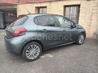 Usado Peugeot 208 Style 75 CV (55 kW) 2017 Gris / plata Utilitario