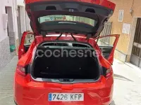 Usado Renault Mégane Zen 110 CV (80 kW) 2017 Rojo Berlina
