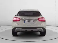 Käytetty Mercedes GLA200 Urban 136 HP (100 kW) 2017 Valkoinen Katumaasturi