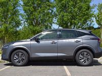 Usado Nissan Qashqai Acenta 158 CV (116 kW) 2021 Gris / plata SUV