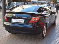 Usado Mercedes C180 Sport Edition 143 CV (105 kW) 2005 Azul Berlina