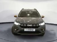 Usado Dacia Jogger Extreme 110 CV (80 kW) 2025 Gris Monovolumen
