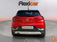 Usado Renault Captur Zen 140 CV (102 kW) 2021 Rojo SUV