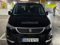 Usado Peugeot Rifter Active 130 CV (95 kW) 2019 Negro Monovolumen