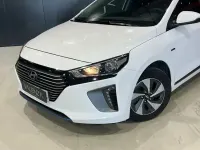 Usado Hyundai Ioniq 141 CV (103 kW) 2018 Blanco Utilitario