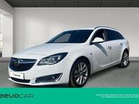 Usado Opel Insignia Selective 136 CV (100 kW) 2017 Blanco Familiar