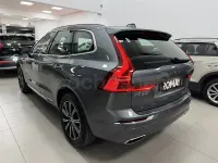 Usado Volvo XC60 Inscription 190 CV (139 kW) 2020 Gris / plata SUV