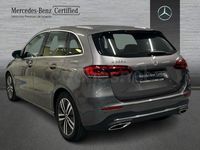 Usado Mercedes B200 150 CV (110 kW) 2022 Gris / plata Monovolumen