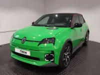 Usado Renault R5 Techno 110 kW (150 CV) 2024 Verde Utilitario