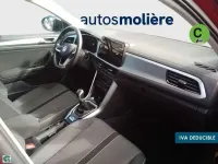 Usado VW T-Roc 110 CV (80 kW) 2023 Rojo SUV