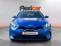Usado Kia Ceed 101 CV (74 kW) 2022 Azul Utilitario