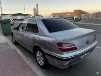 Usado Peugeot 406 138 CV (101 kW) 2002 Gris / plata Berlina